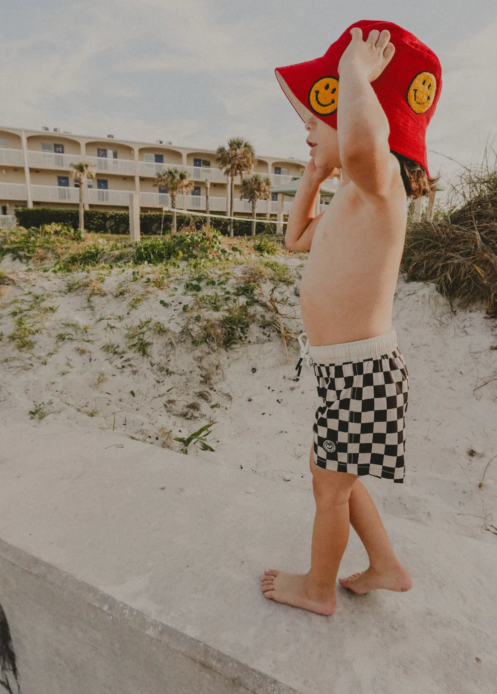 Smiley Bucket Hat Red