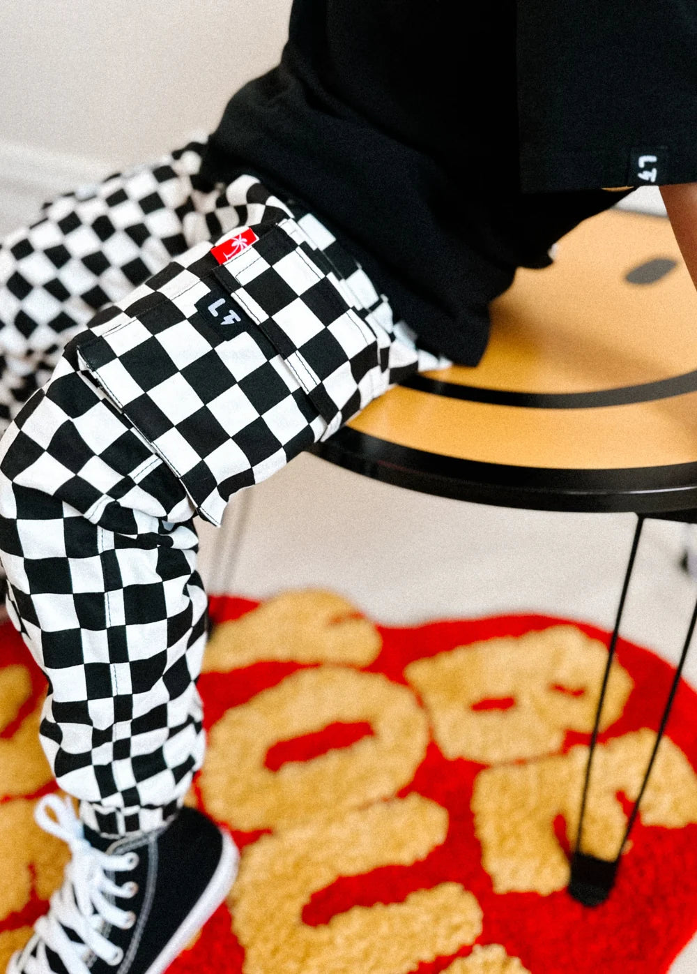 Classic Checker Cargos